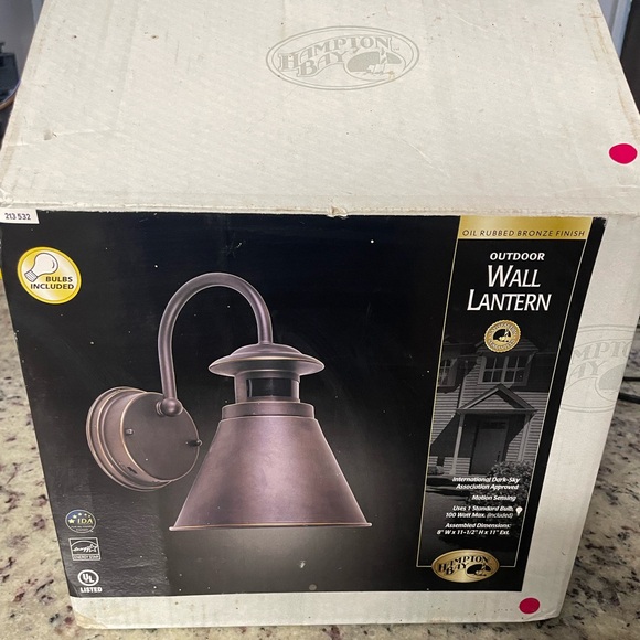 Hampton Bay Outdoor wall Lantern Motion Sensing Timer Bronze Finish Energy Star - Picture 1 of 8